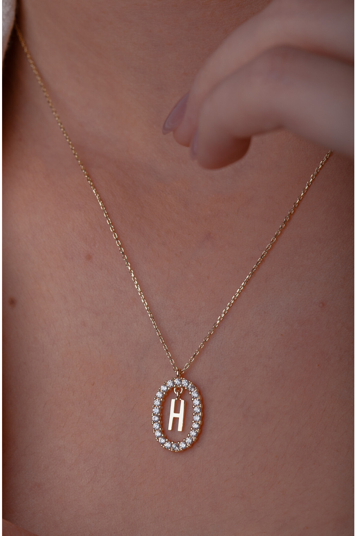 14 Ayar Altın H Harfi Kolye