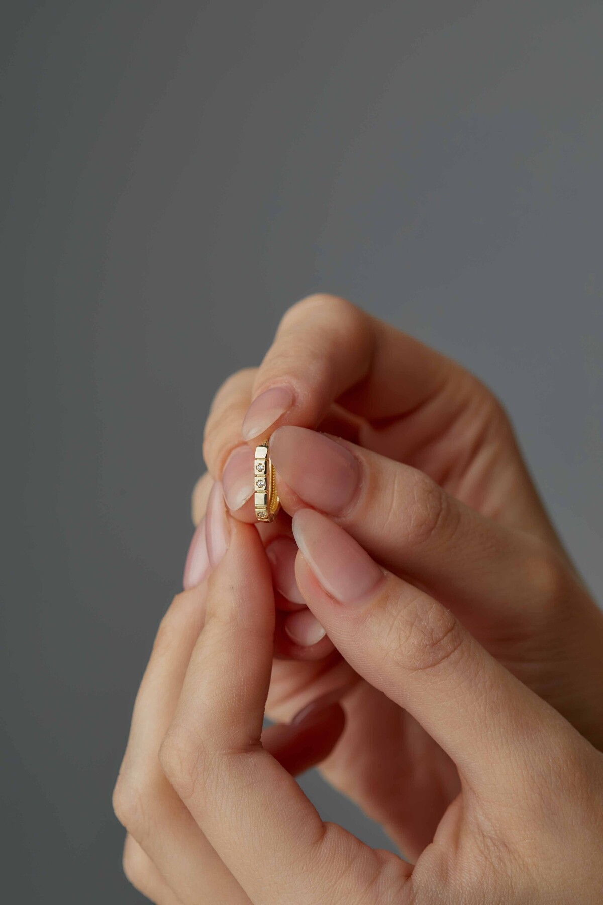 14 Ayar Altın Halka Küpe