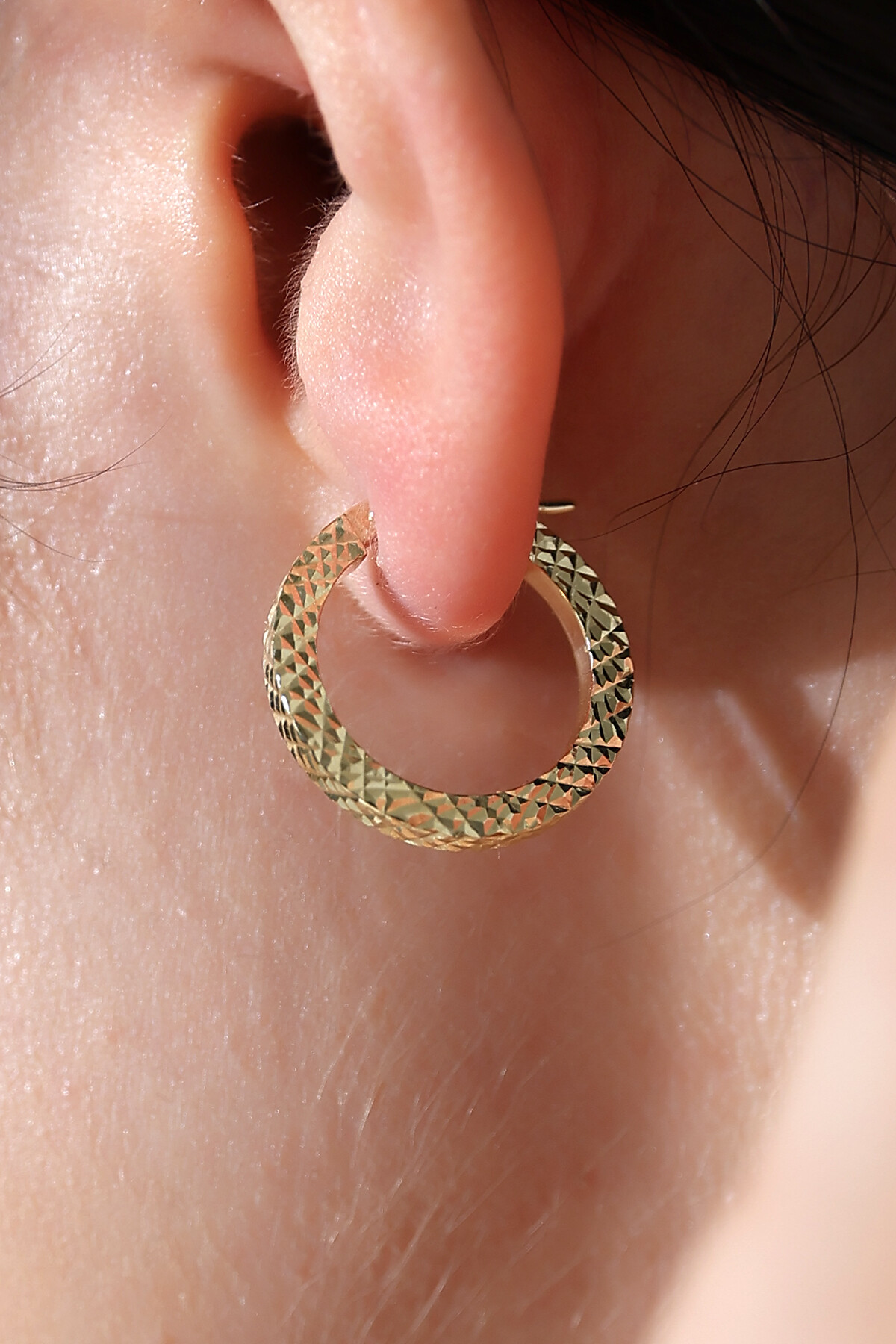 14 Ayar Altın Halka Küpe