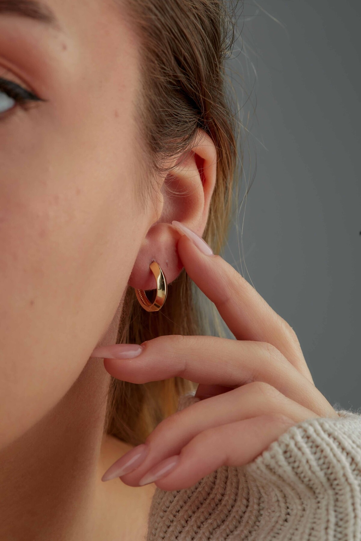 14 Ayar Altın Halka Küpe