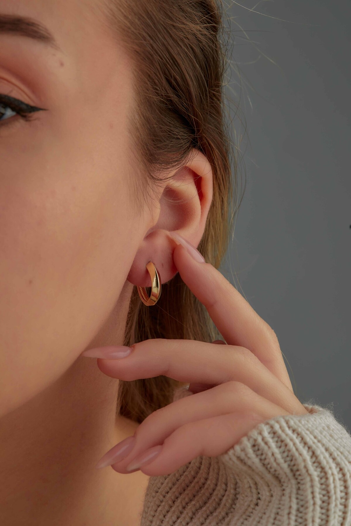 14 Ayar Altın Halka Küpe