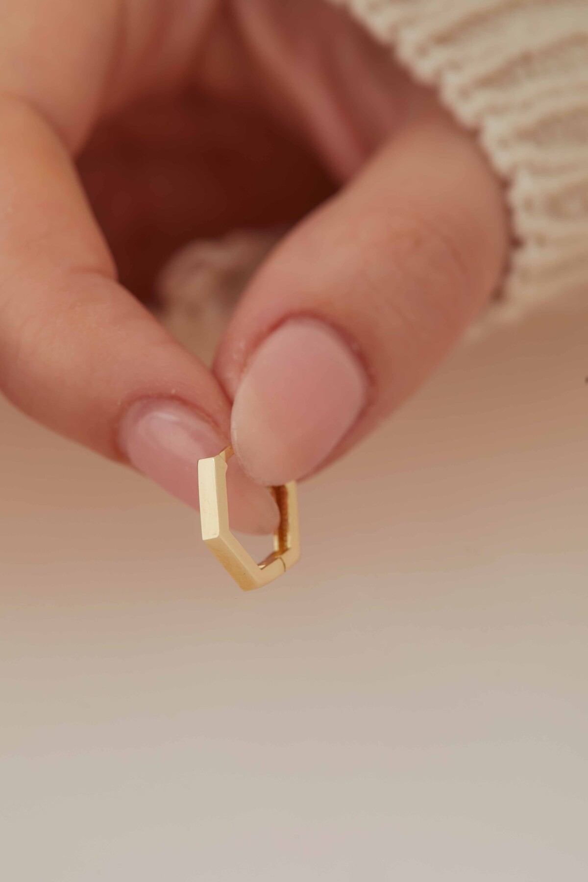 14 Ayar Altın Halka Küpe