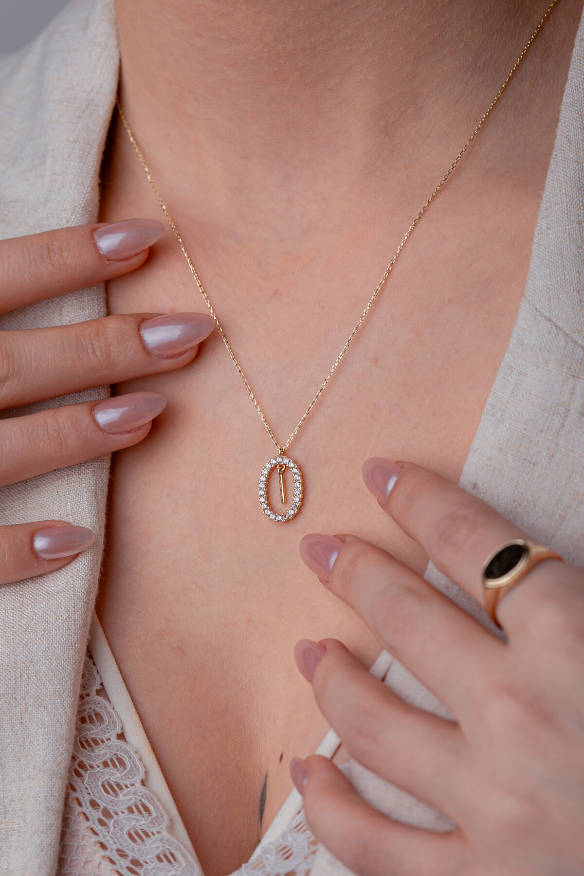 14 Ayar Altın I Harfi Kolye