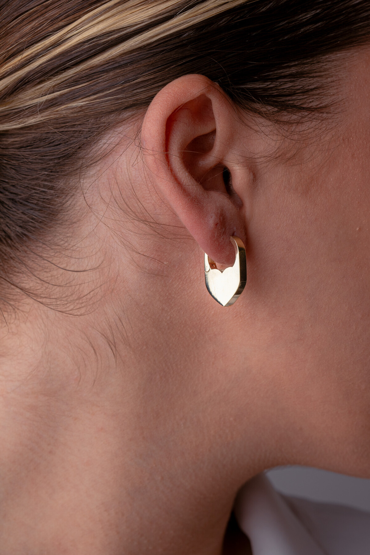 14 Ayar Altın Kalp Küpe