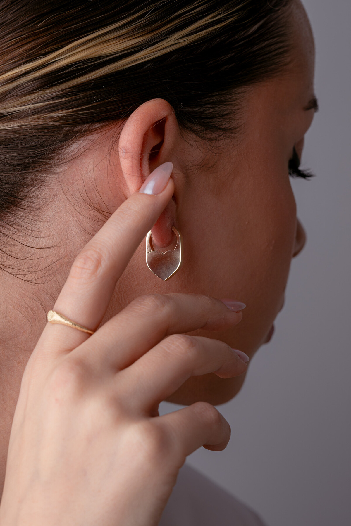 14 Ayar Altın Kalp Küpe