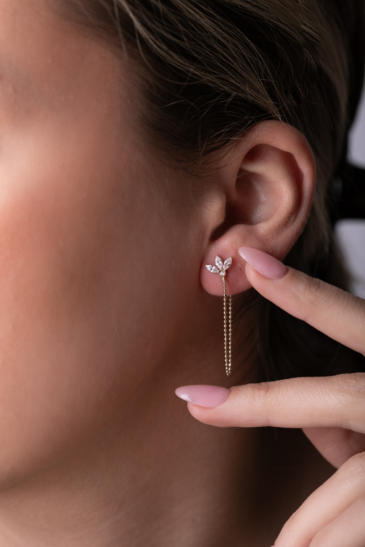 14 Ayar Altın Lotus Zincir Sallantılı Küpe