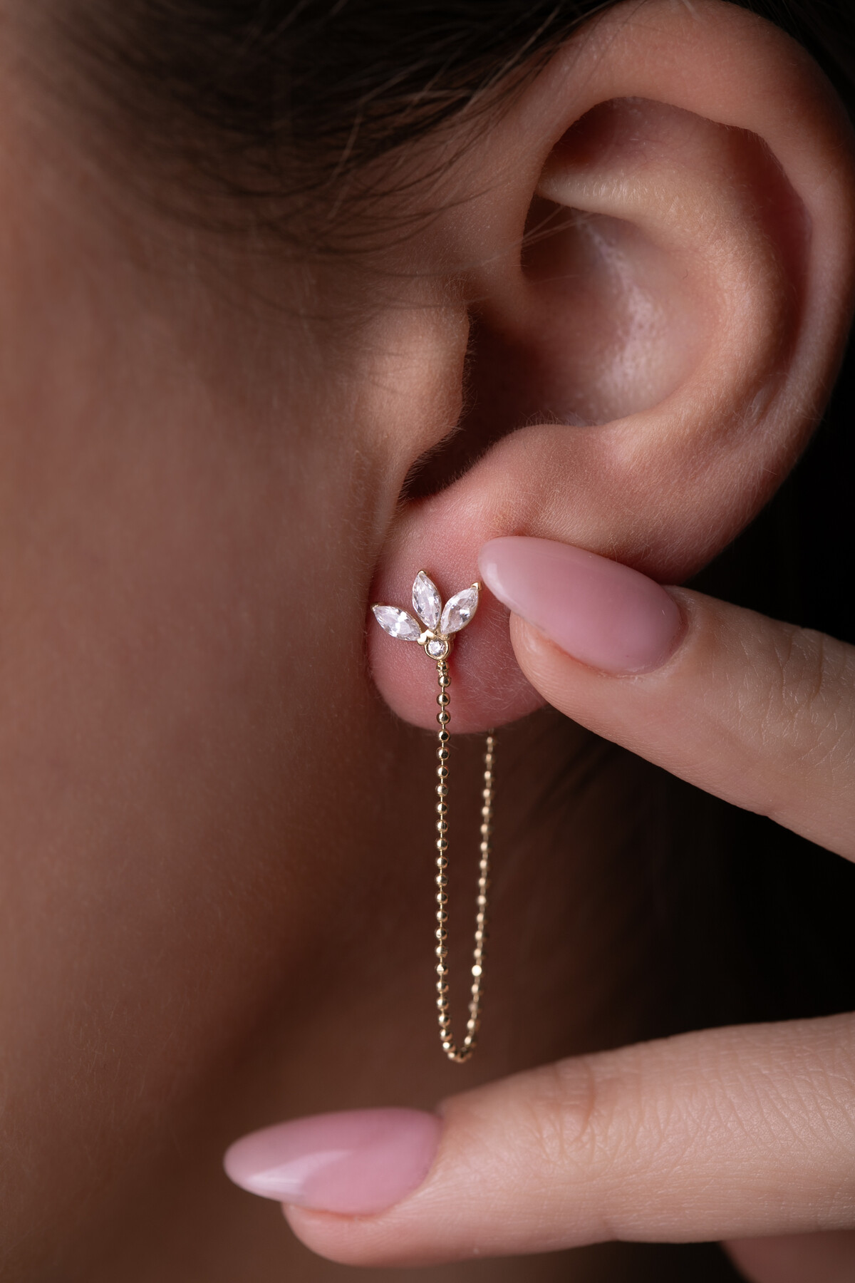 14 Ayar Altın Lotus Zincir Sallantılı Küpe