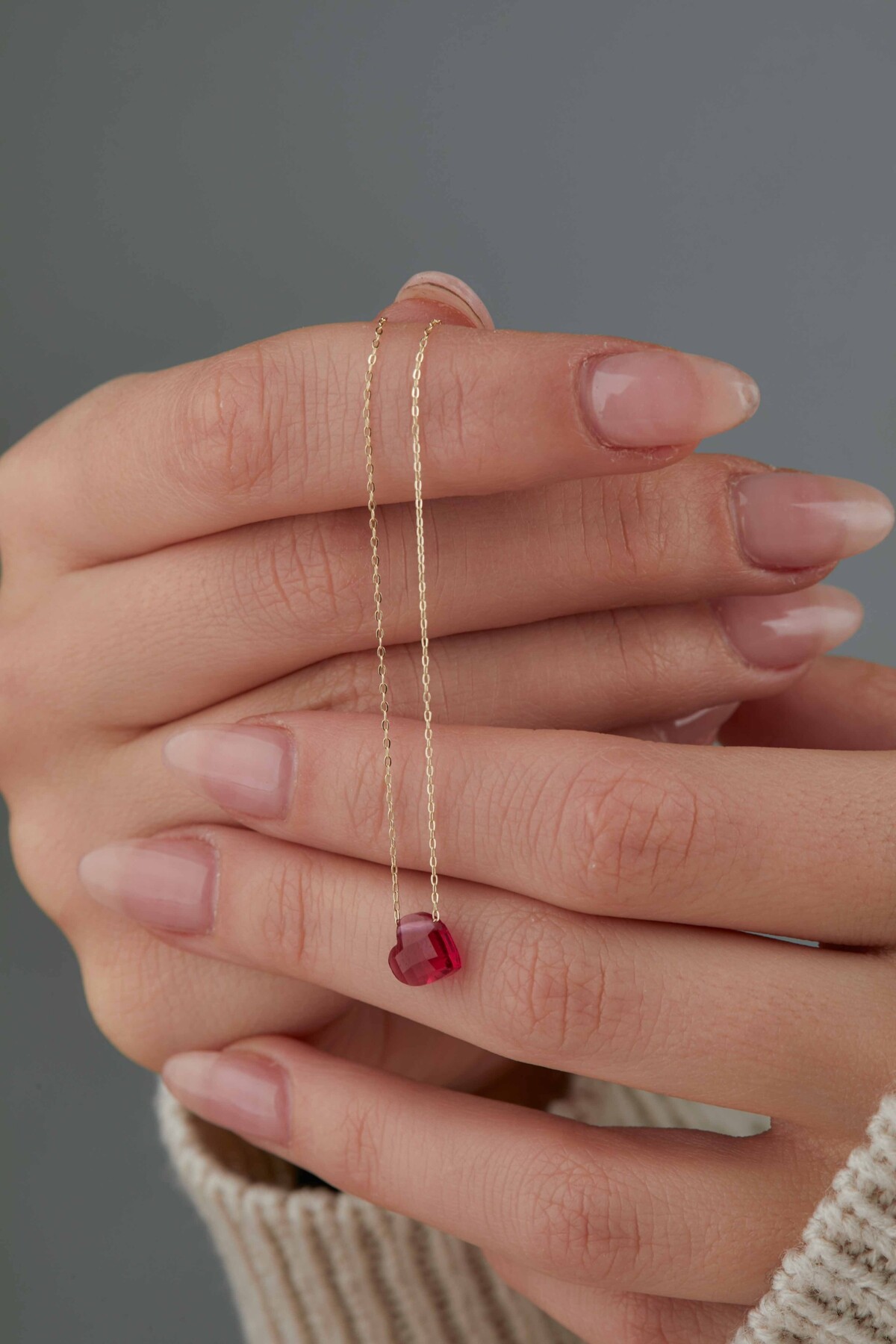 14 Ayar Altın Kırmızı Kalp Kolye