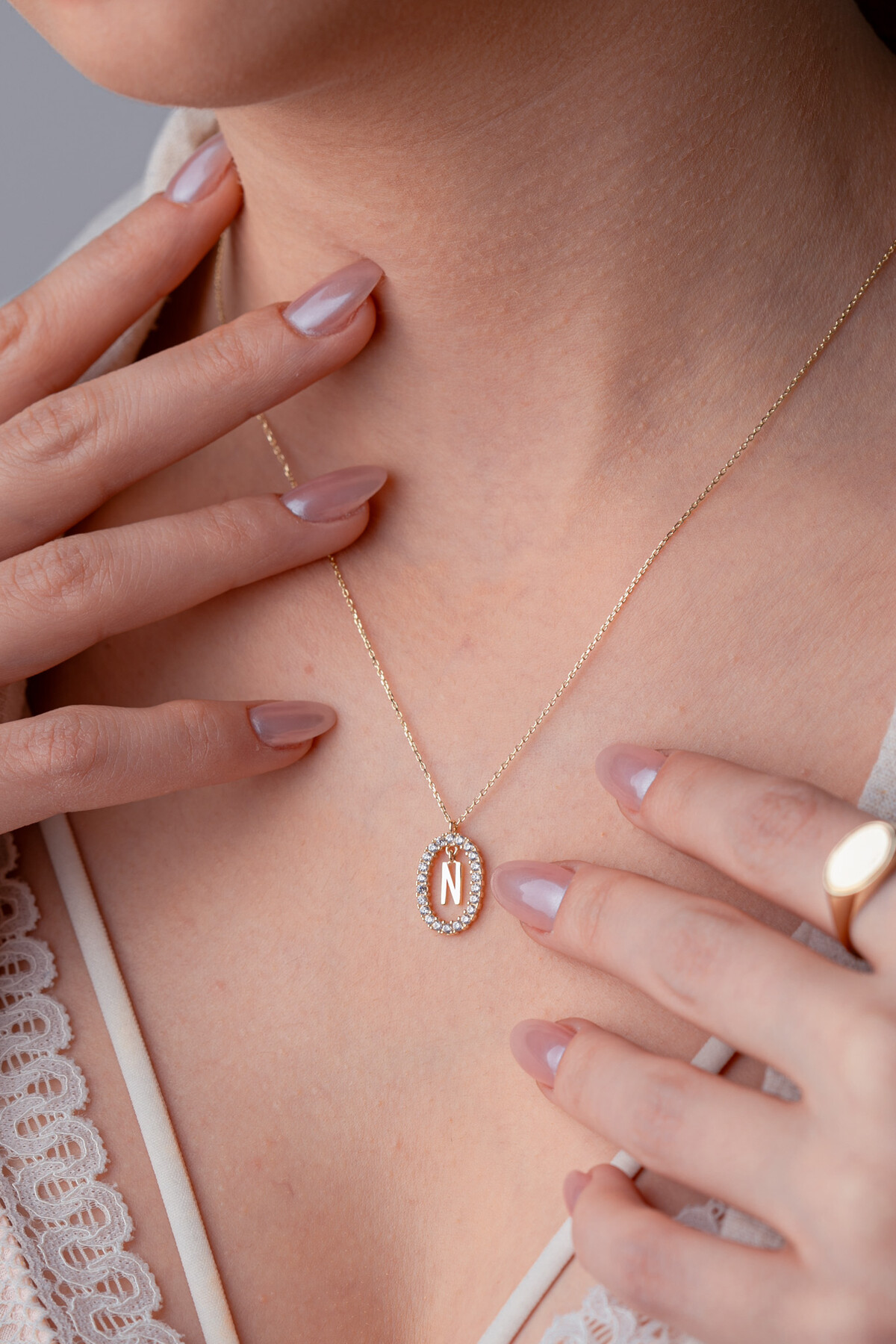 14 Ayar Altın N Harfi Kolye