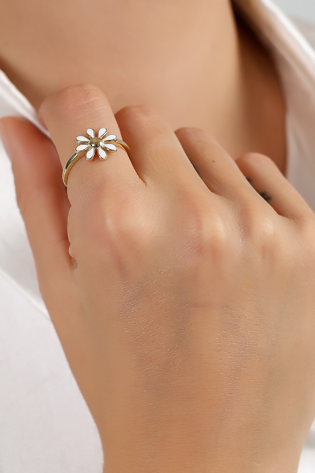 14 Ayar Altın Papatya Yüzük