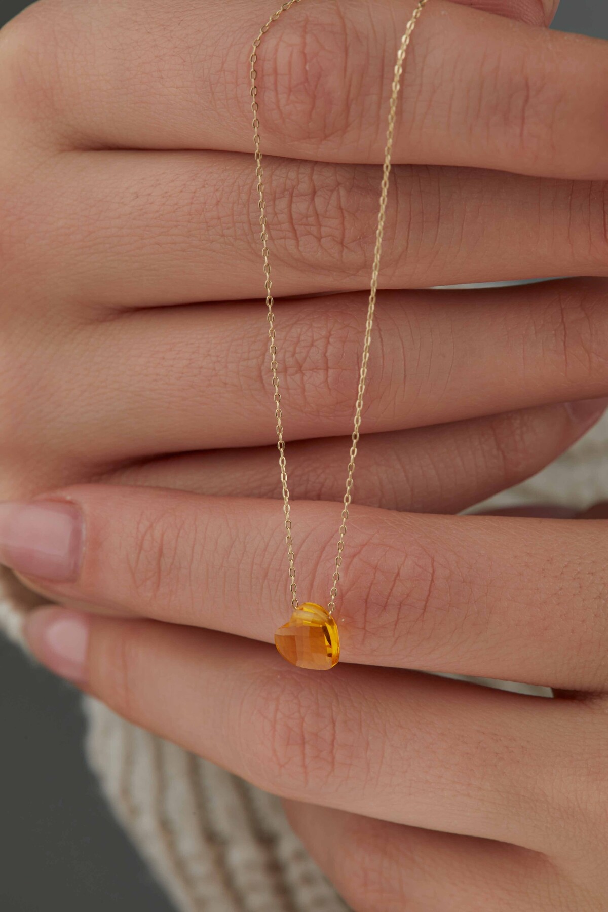 14 Ayar Altın Sarı Kalp Kolye