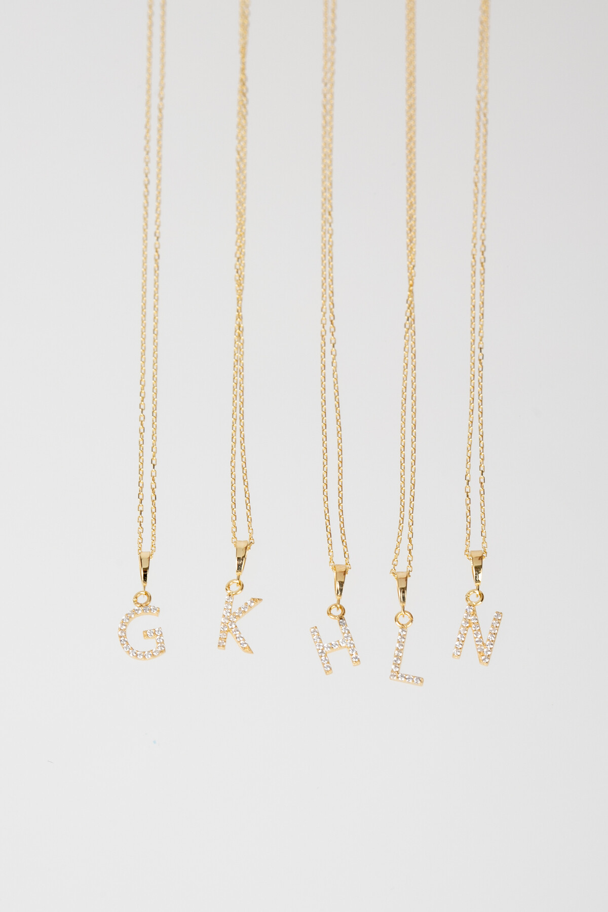 14 Ayar Altın Taşlı Harf Kolye