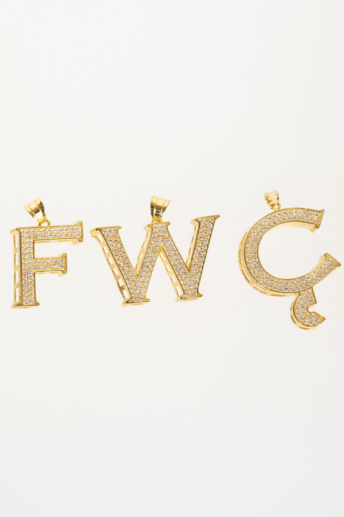 14 Ayar Altın Taşlı Harf Kolye