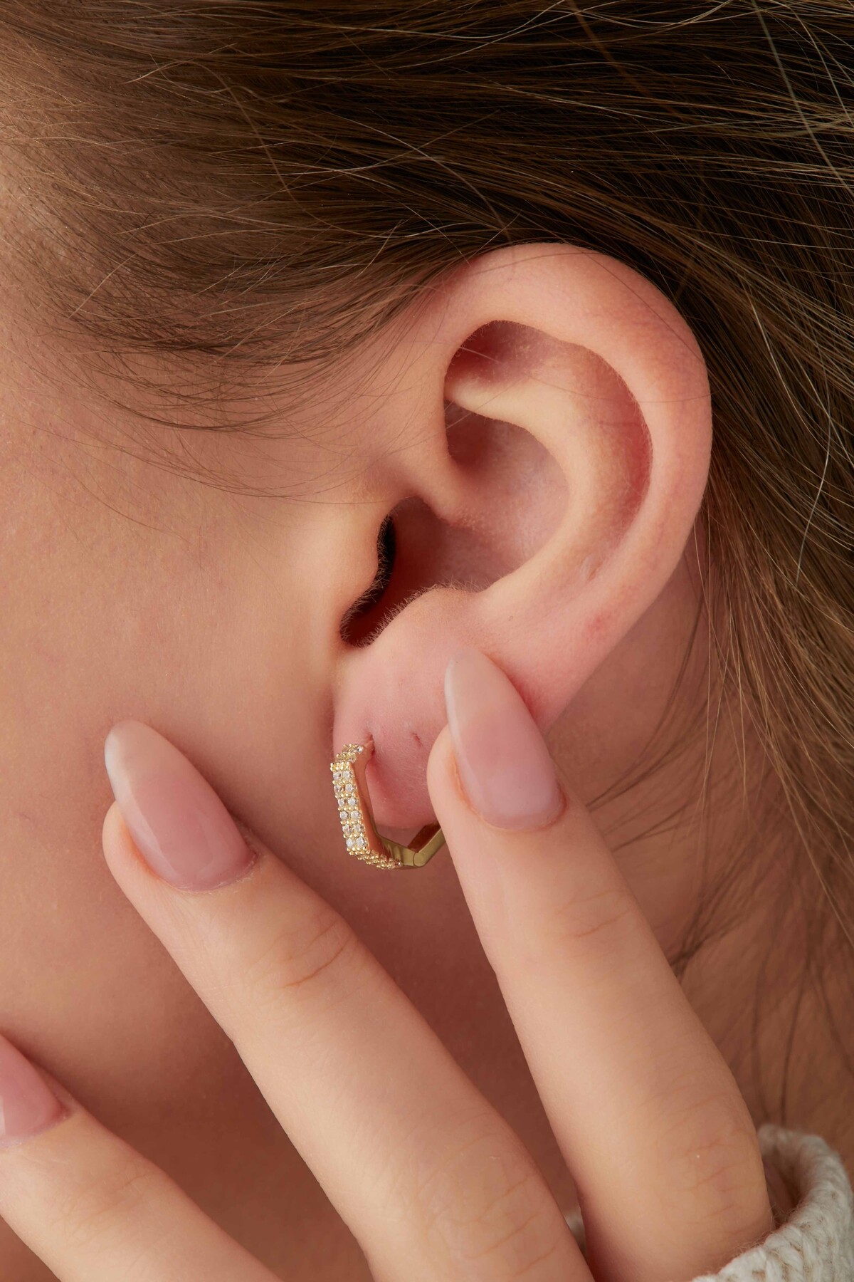 14 Ayar Altın Taşlı Küpe