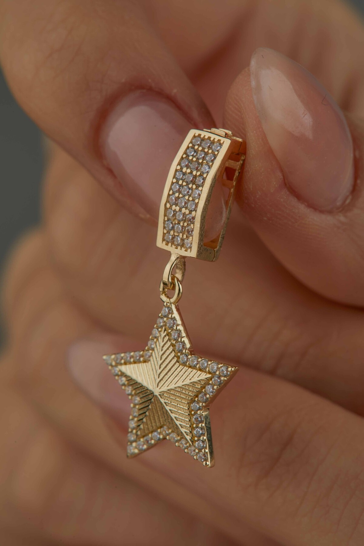 14 Ayar Altın Yıldız Kolye Ucu