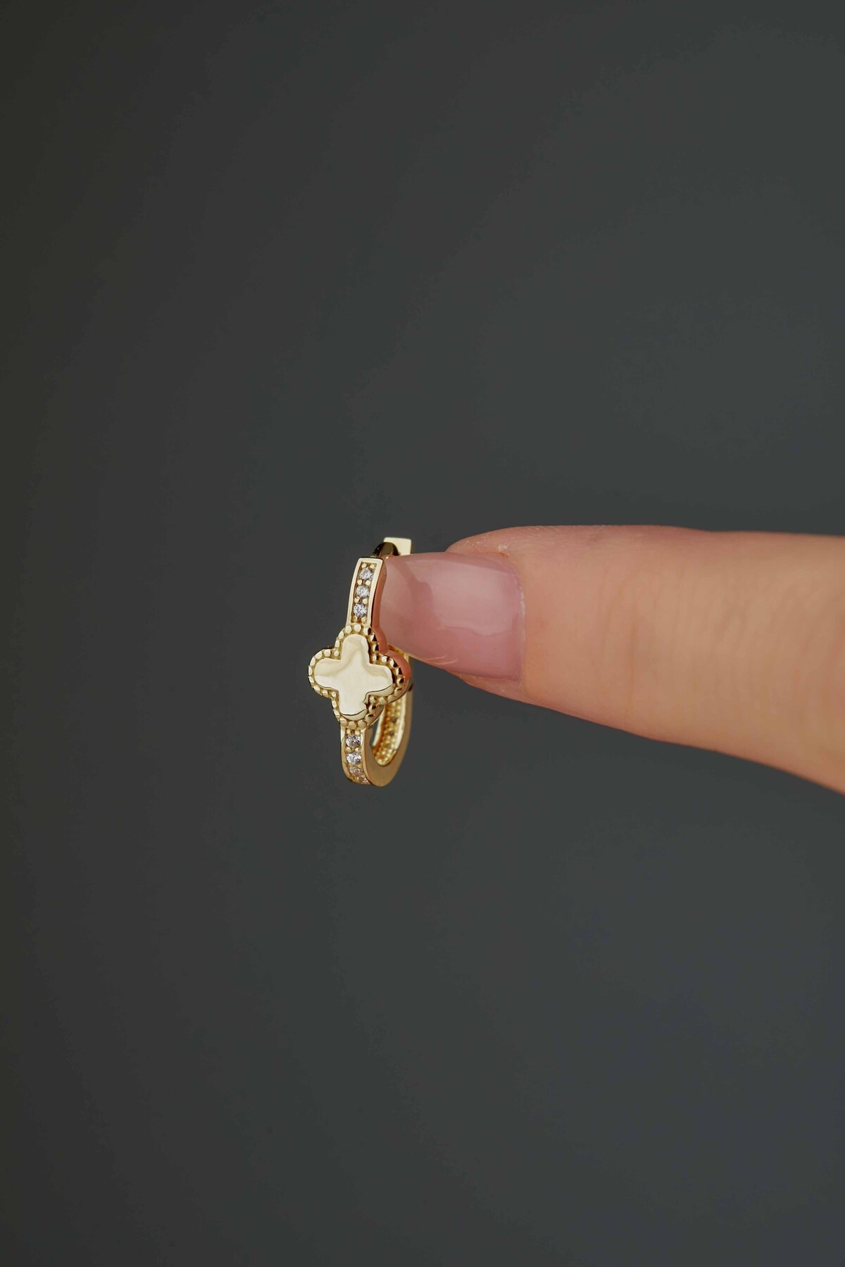 14 Ayar Altın Yonca Küpe