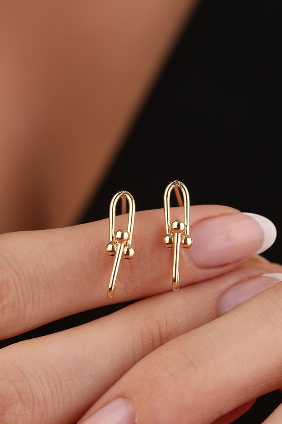 14 Ayar Altın Ataç Küpe