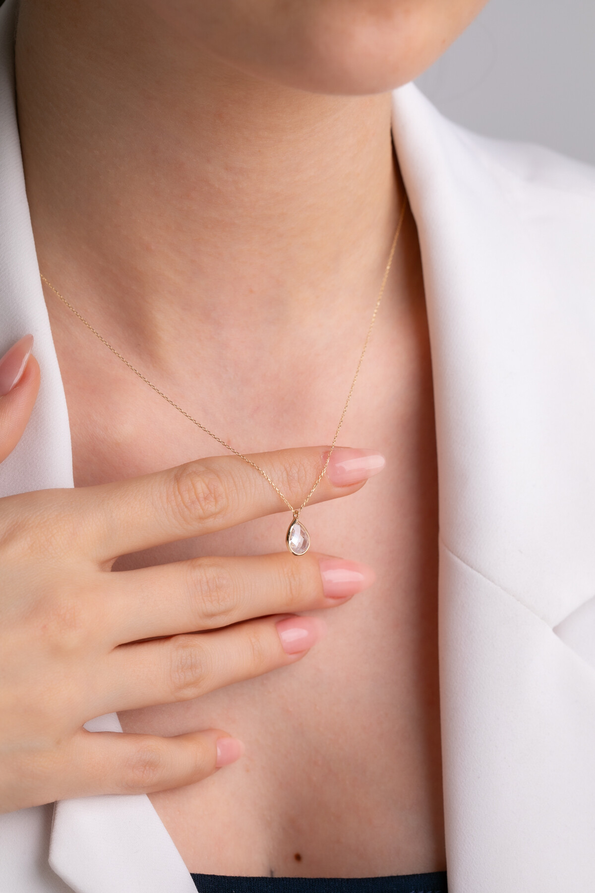 14 Ayar Altın Beyaz Damla Taş Kolye