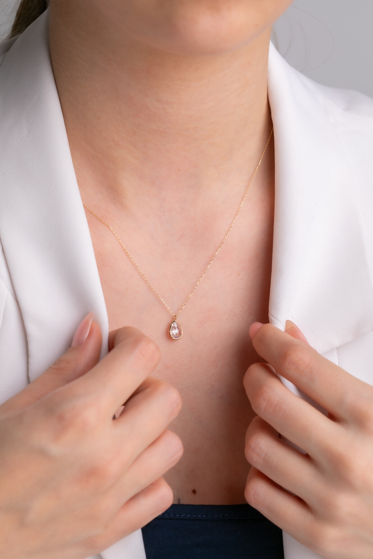 14 Ayar Altın Beyaz Damla Taş Kolye