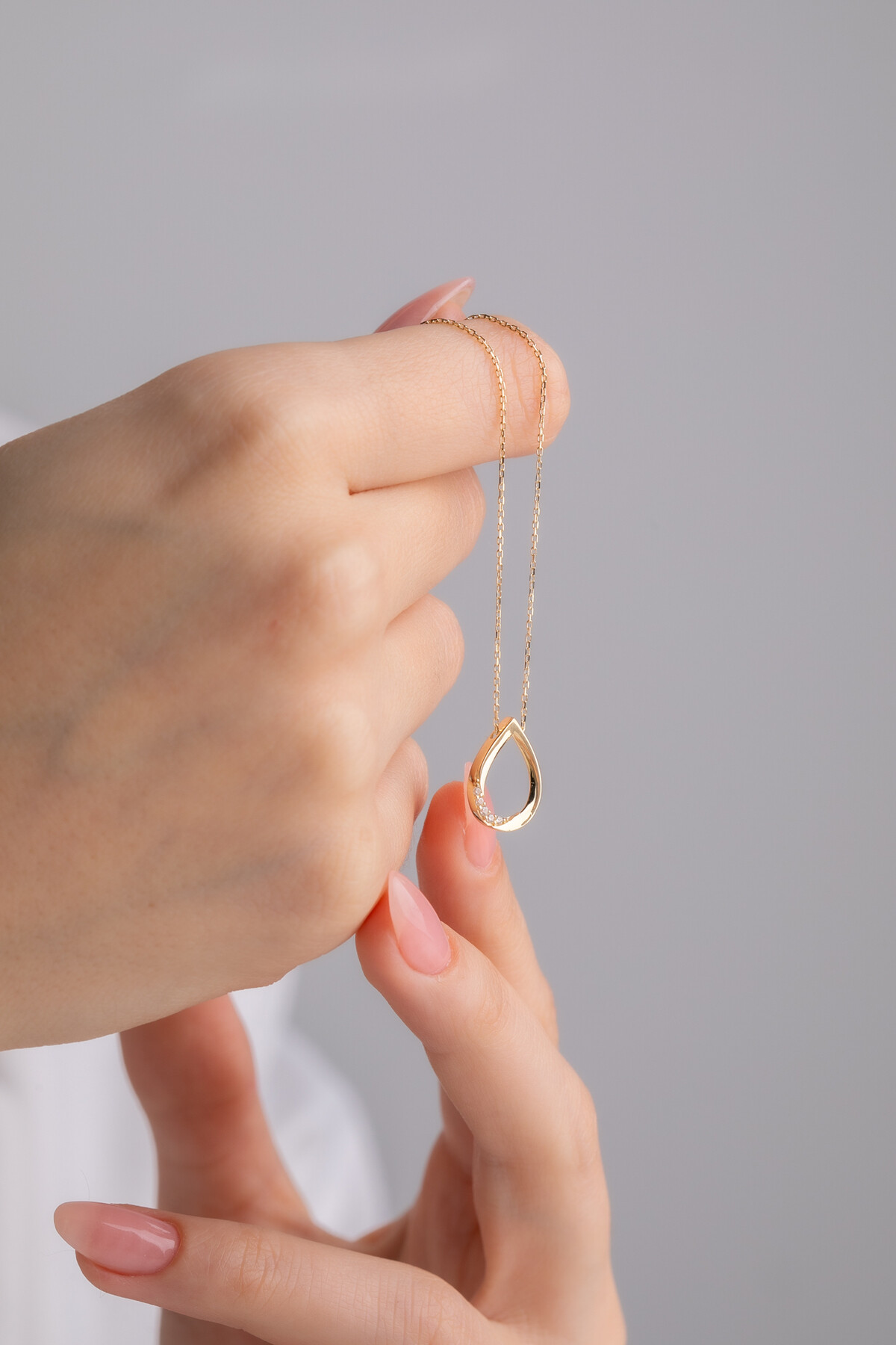 14 Ayar Altın Damla Kolye