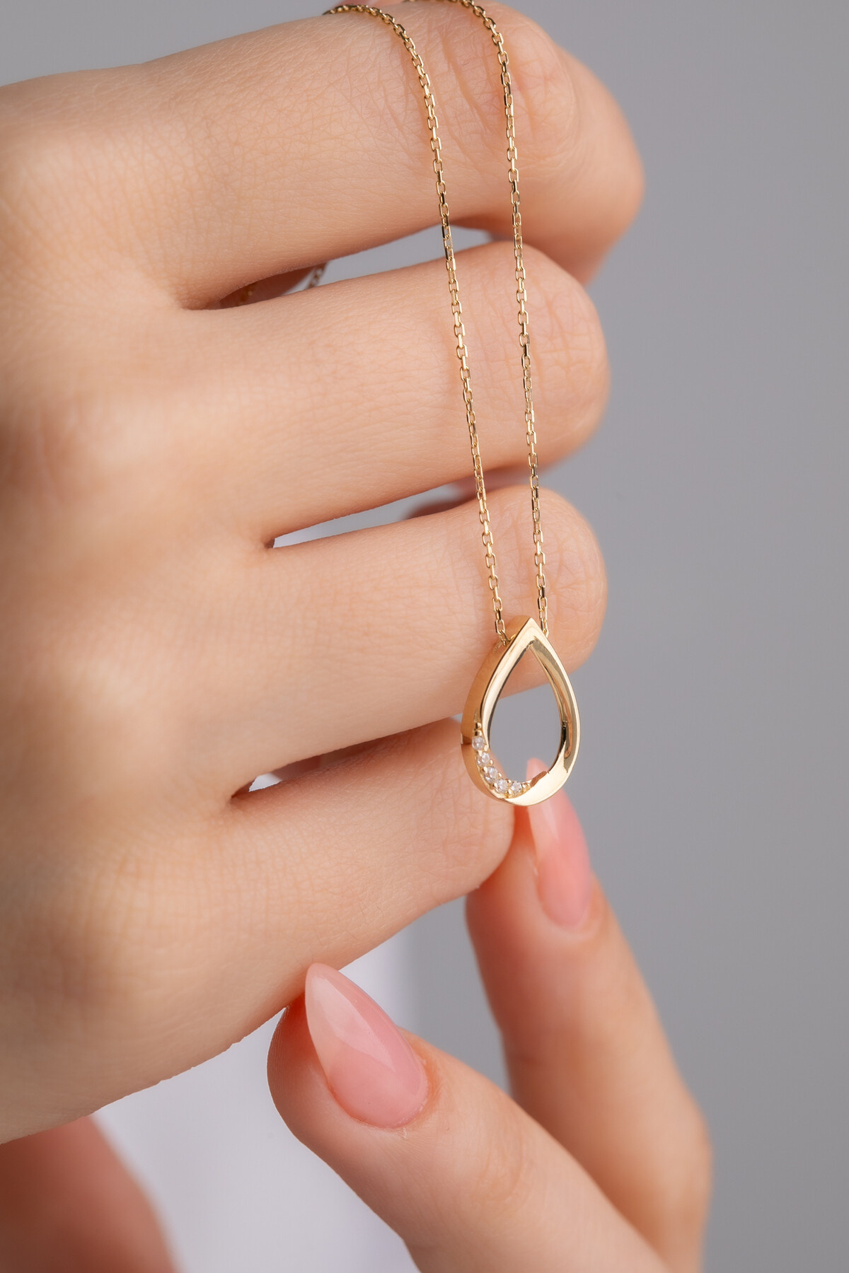 14 Ayar Altın Damla Kolye