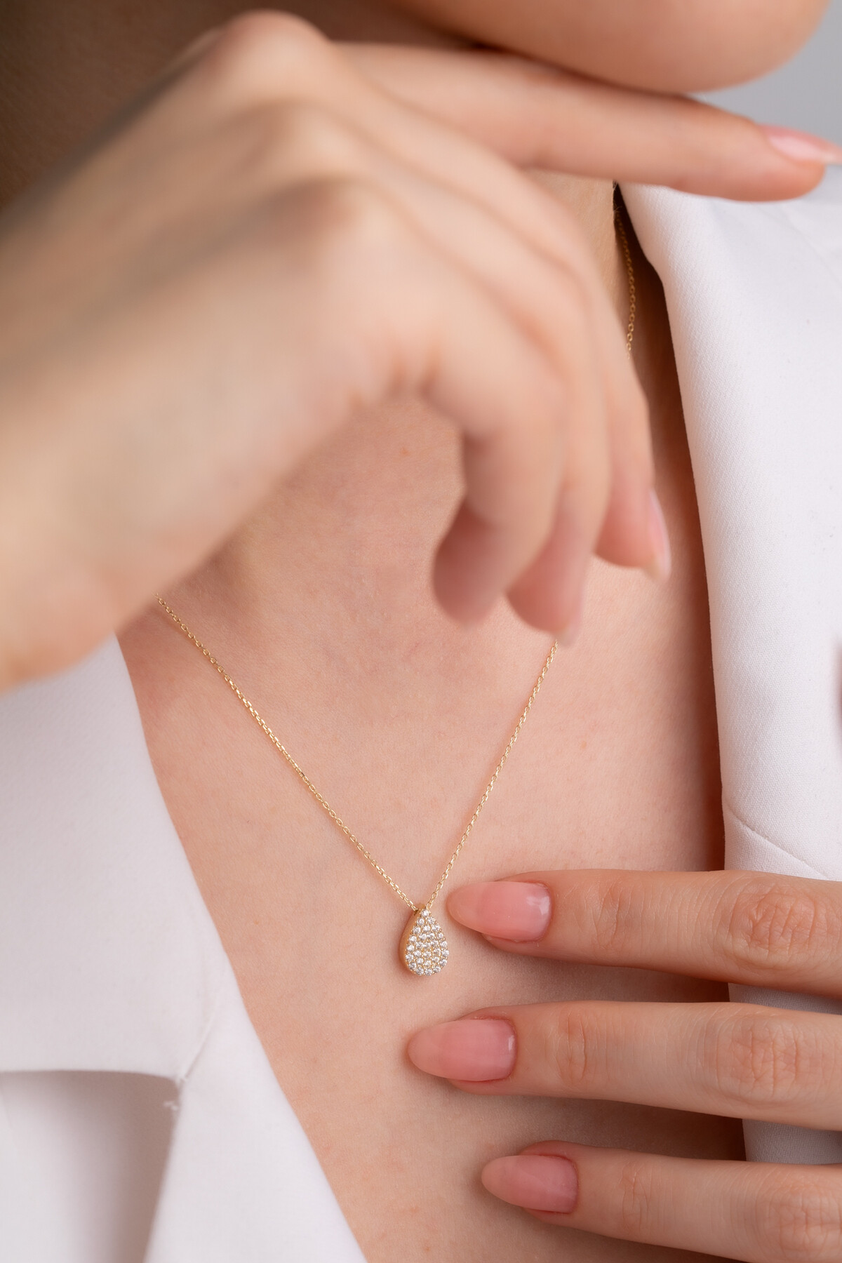 14 Ayar Altın Damla Kolye