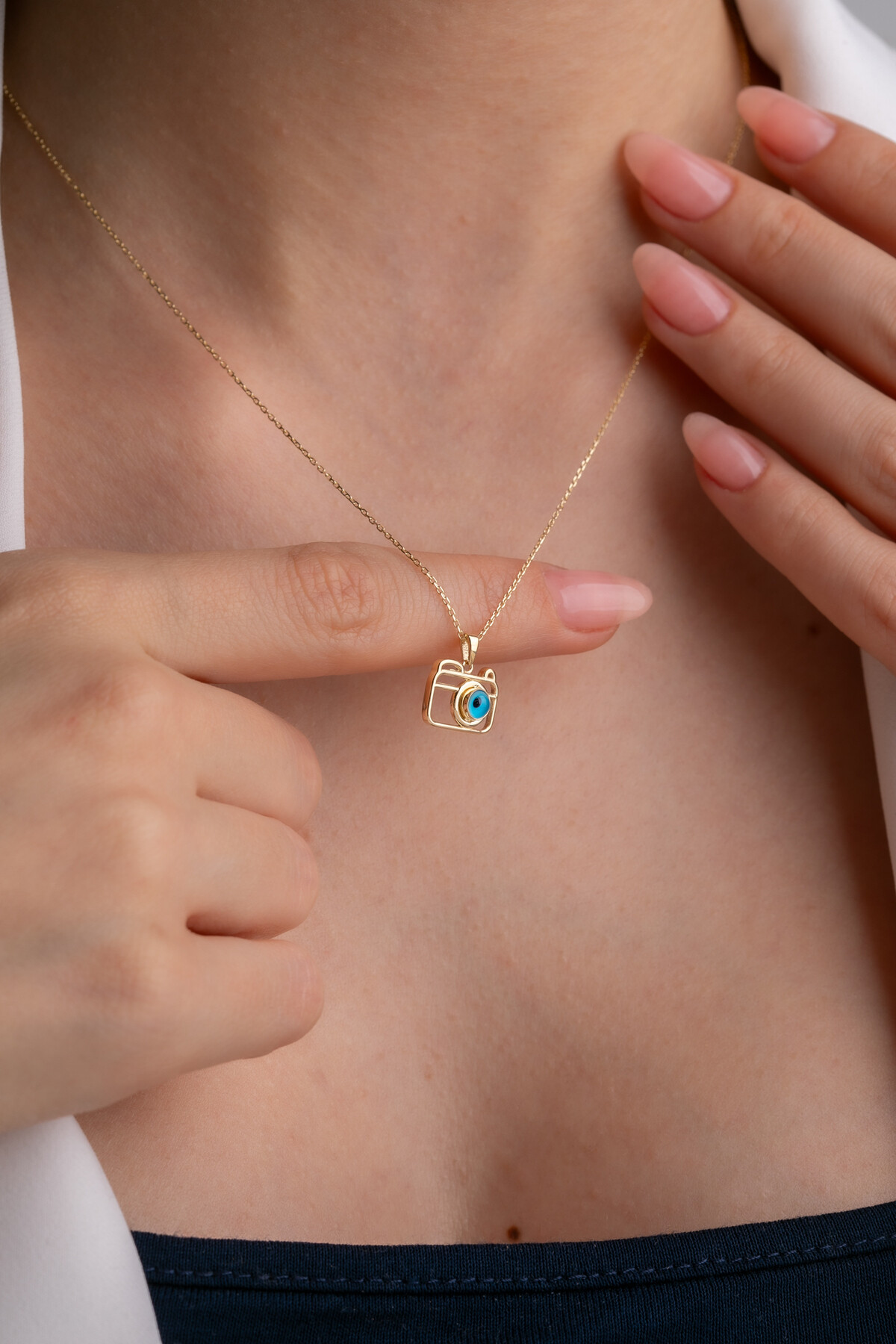 14 Ayar Altın Fotoğraf Makinesi Kolye