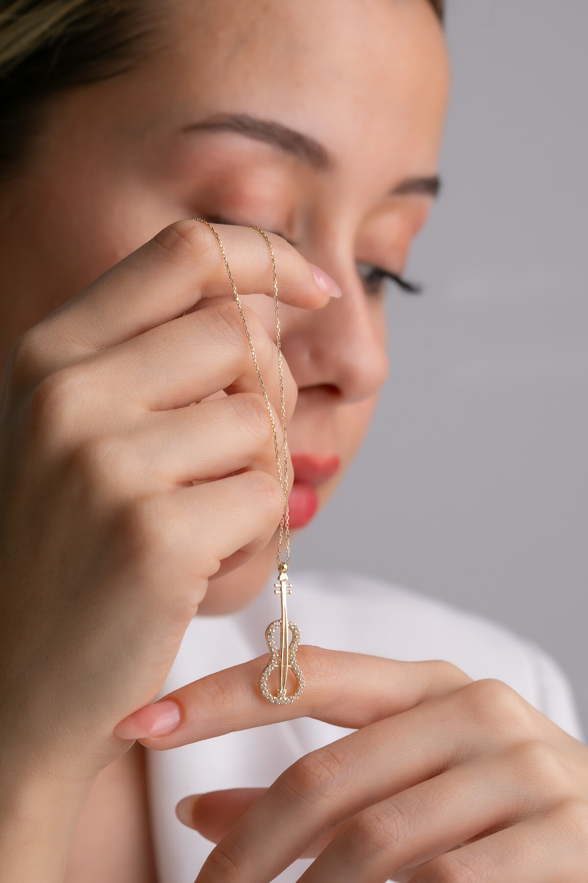 14 Ayar Altın Gitar Kolye