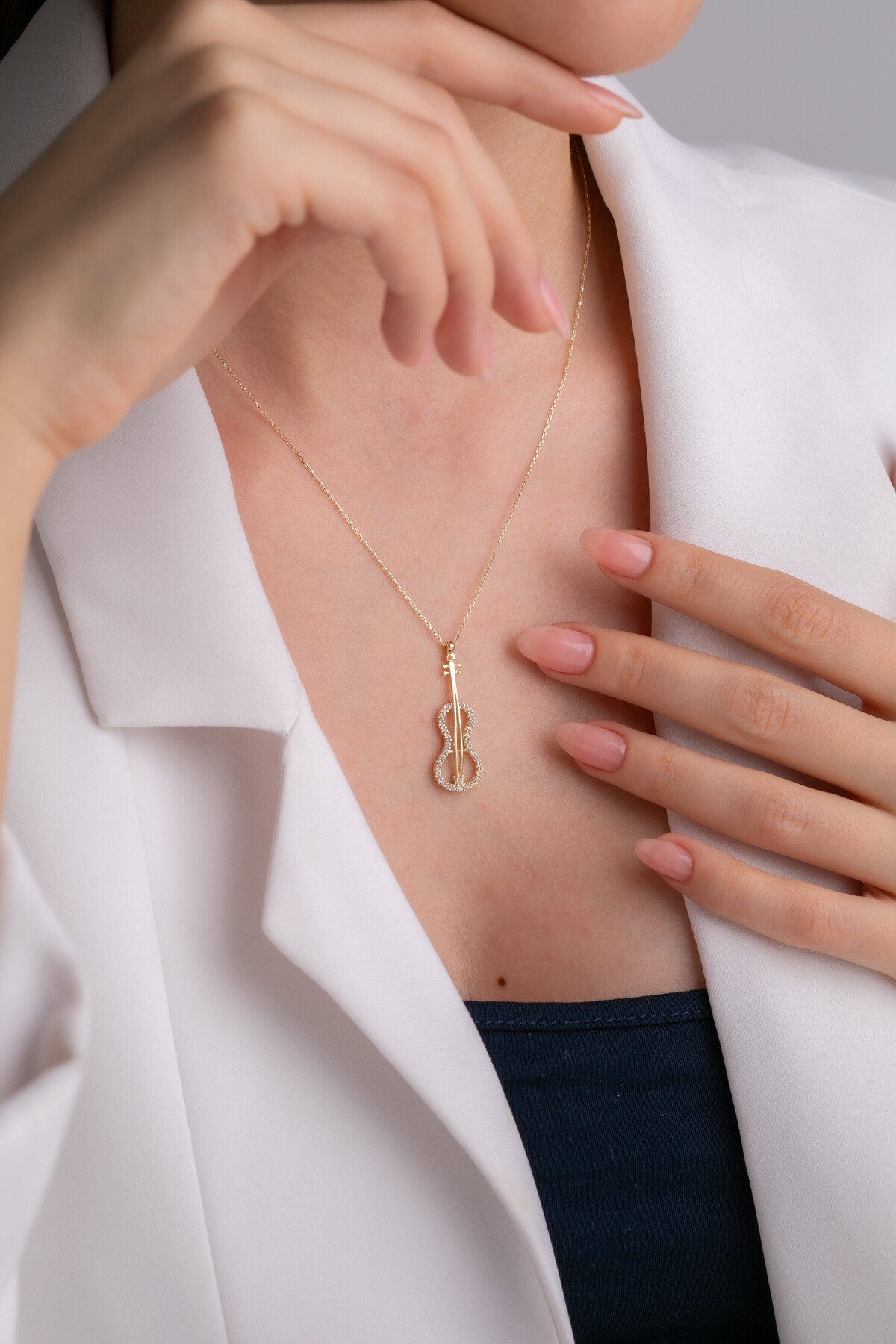 14 Ayar Altın Gitar Kolye