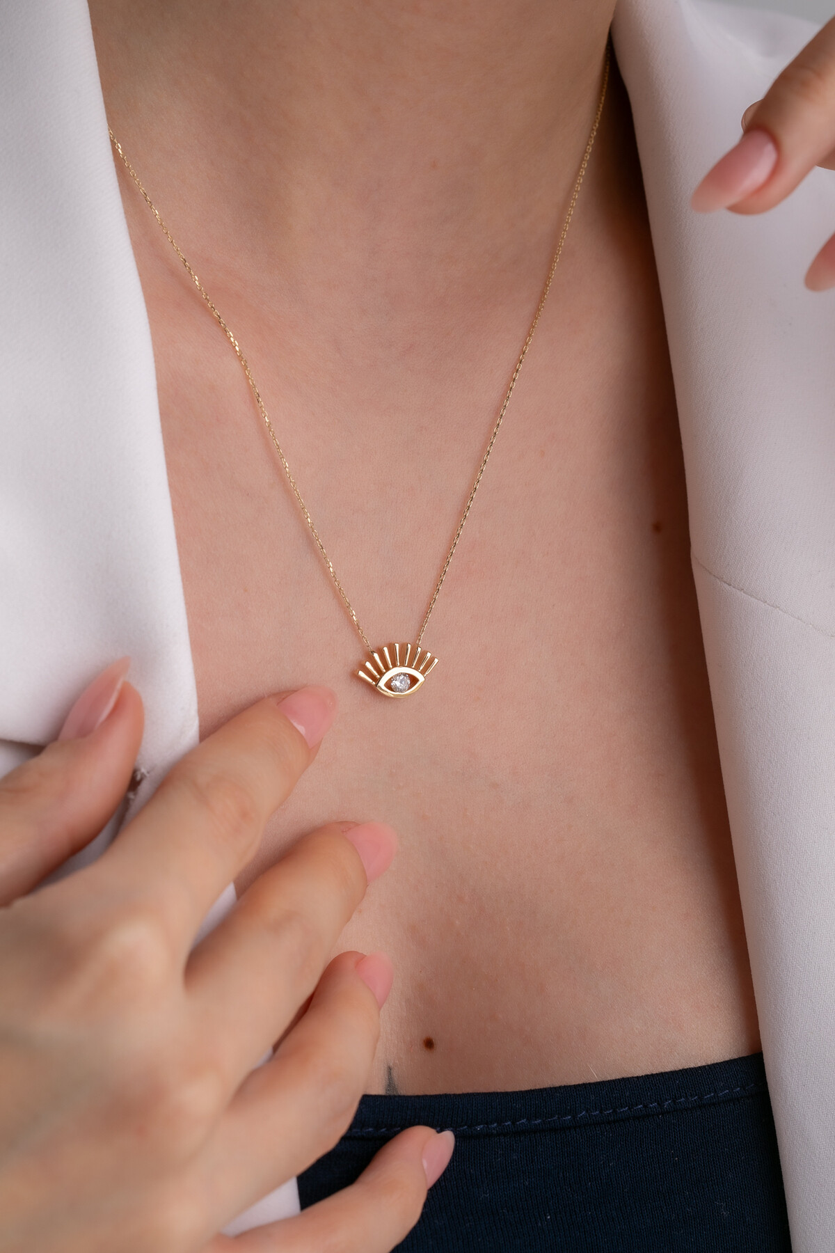 14 Ayar Altın Göz Kolye