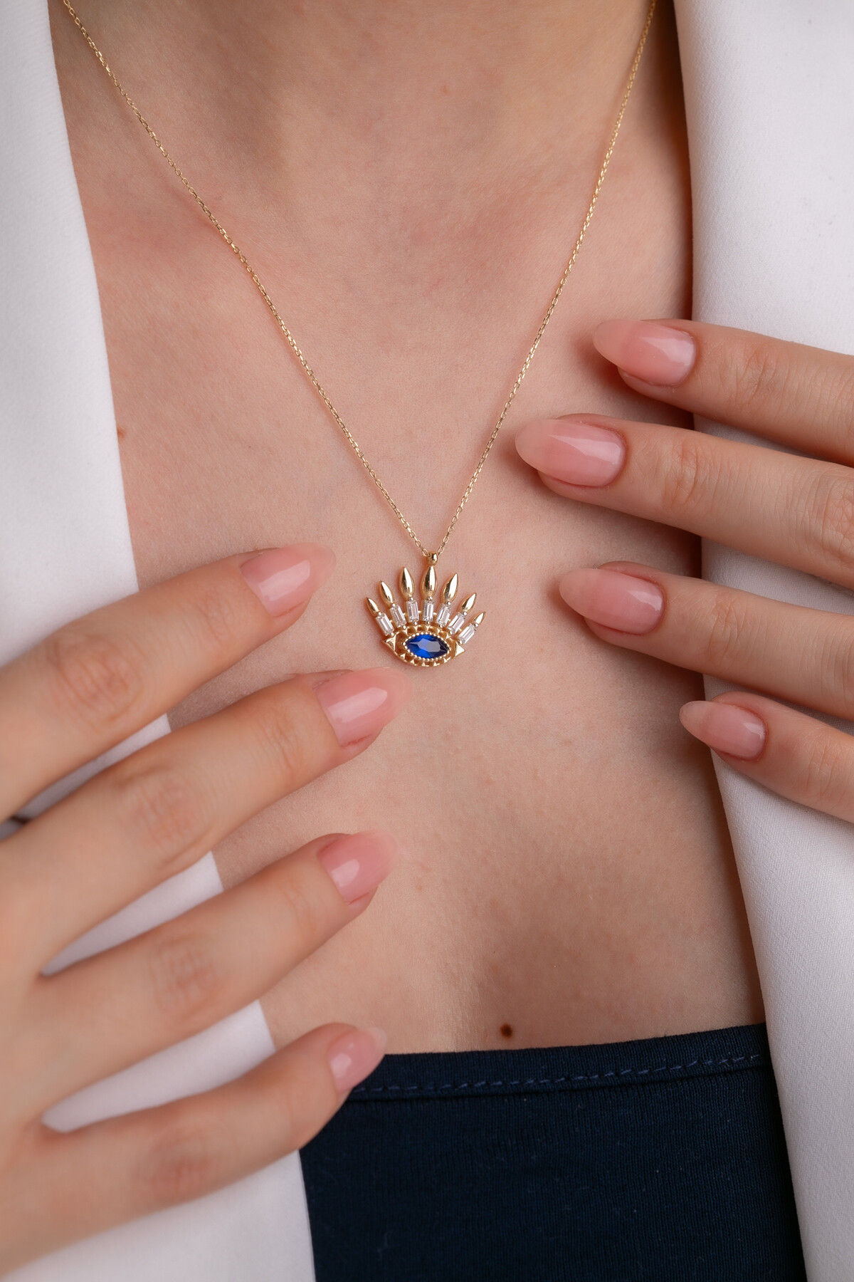 14 Ayar Altın Göz Kolye