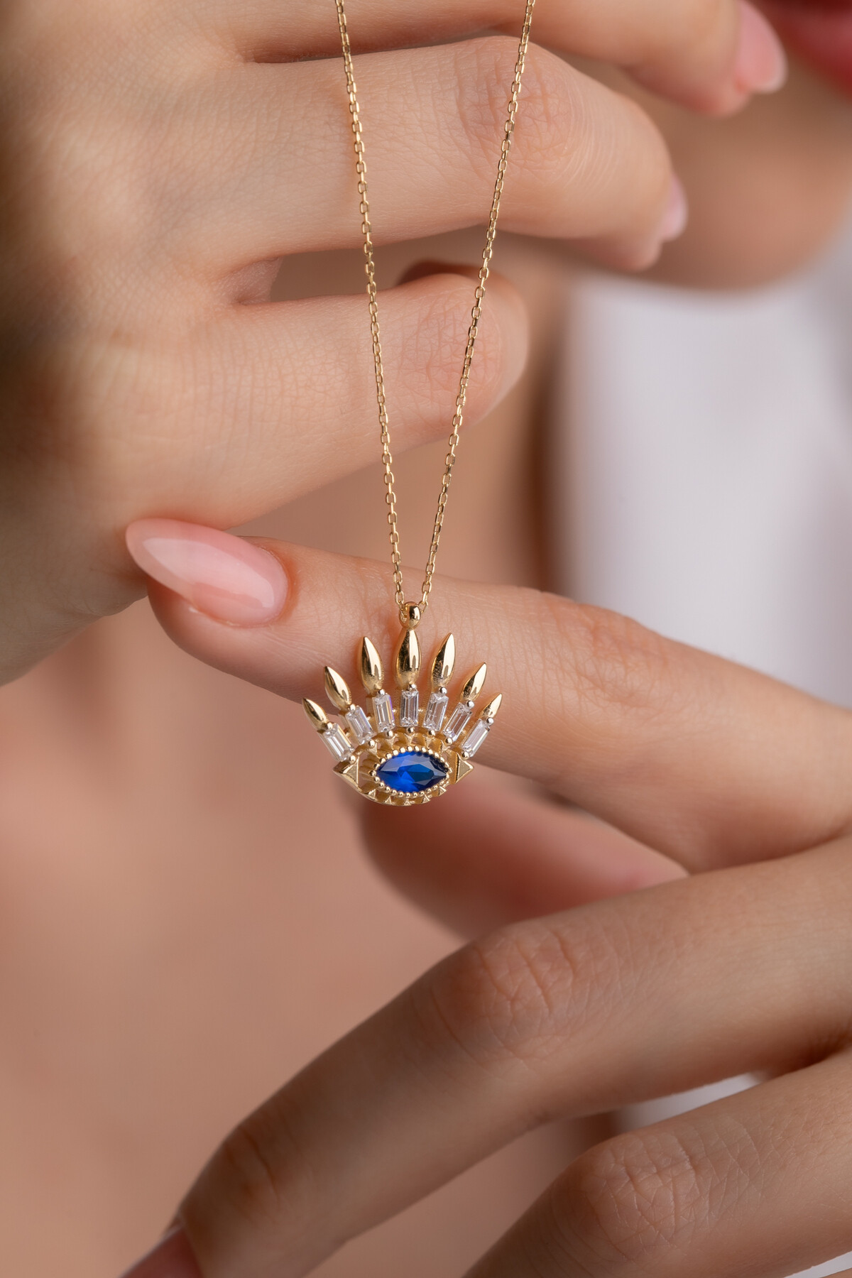 14 Ayar Altın Göz Kolye