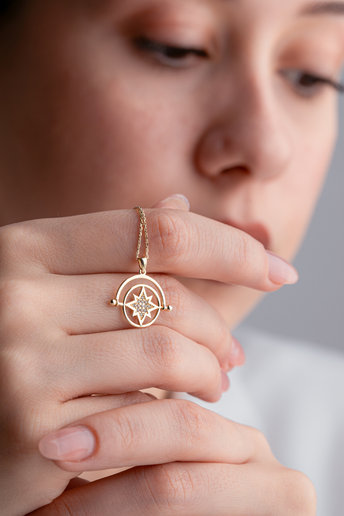 14 Ayar Altın Kuzey Yıldızı Kolye