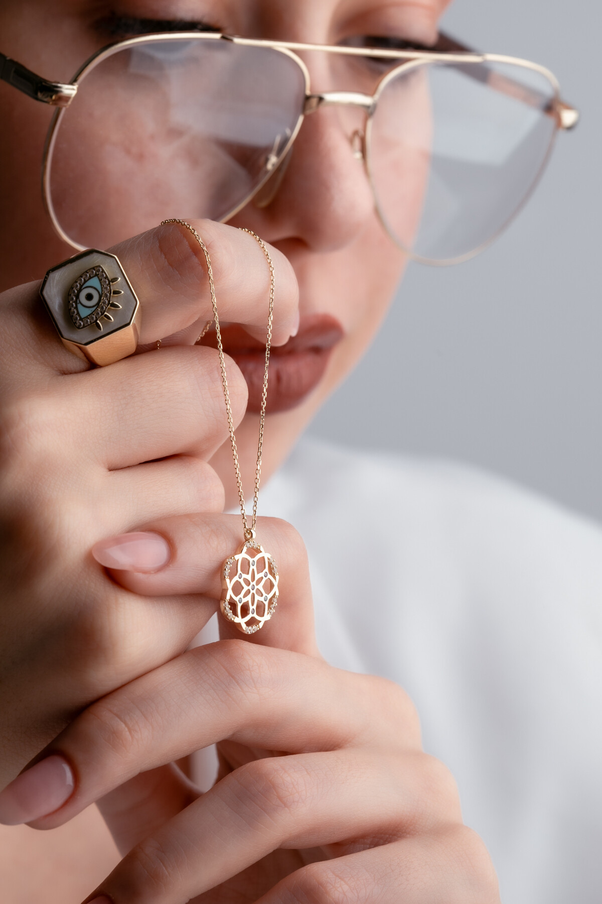 14 Ayar Altın Yaşam Çiçeği Kolye