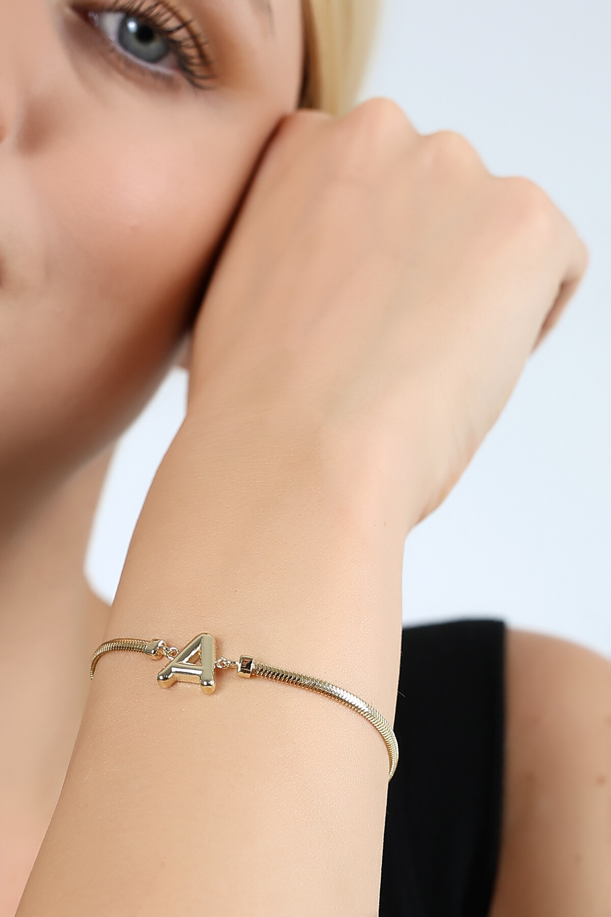 14 Ayar Altın A Harf Balık Sırtı Bileklik