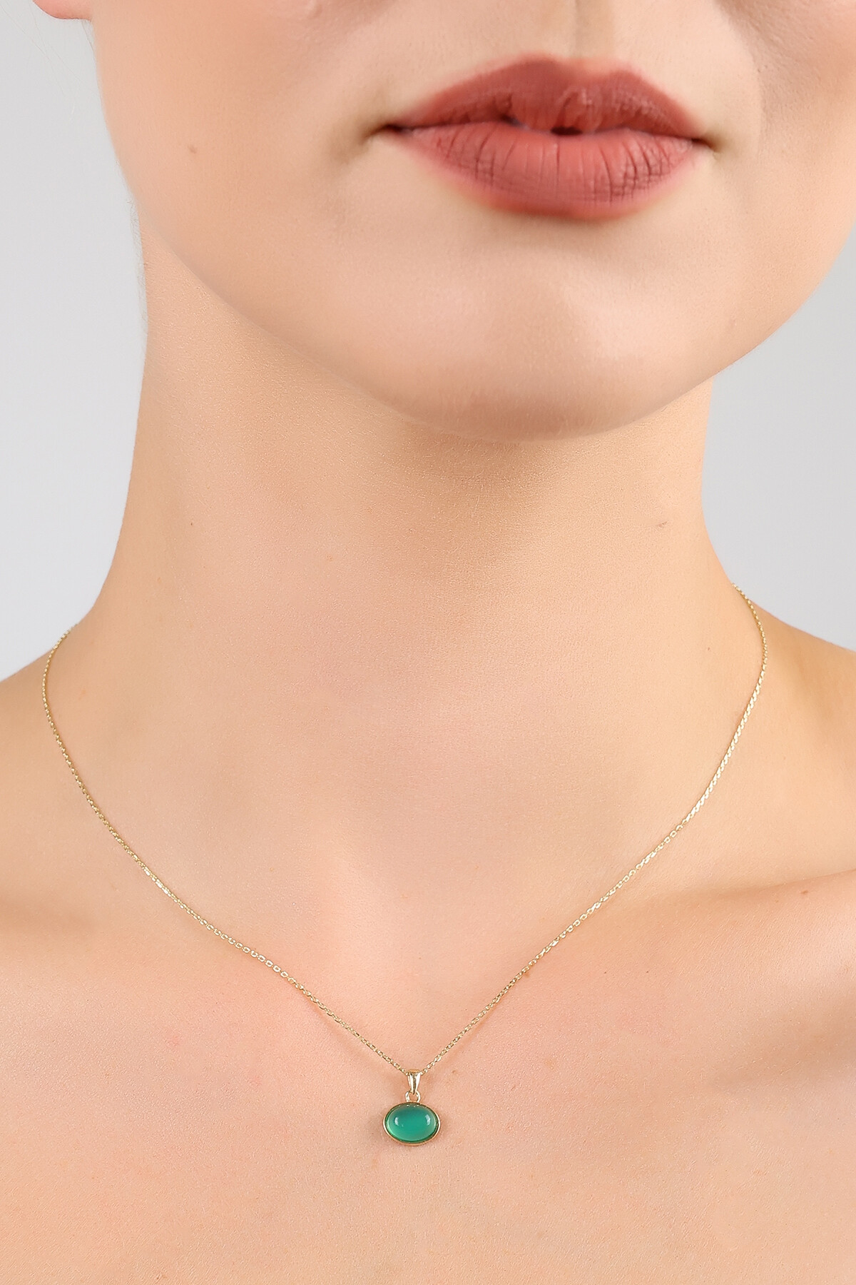 14 Ayar Altın Akik Taş Kolye