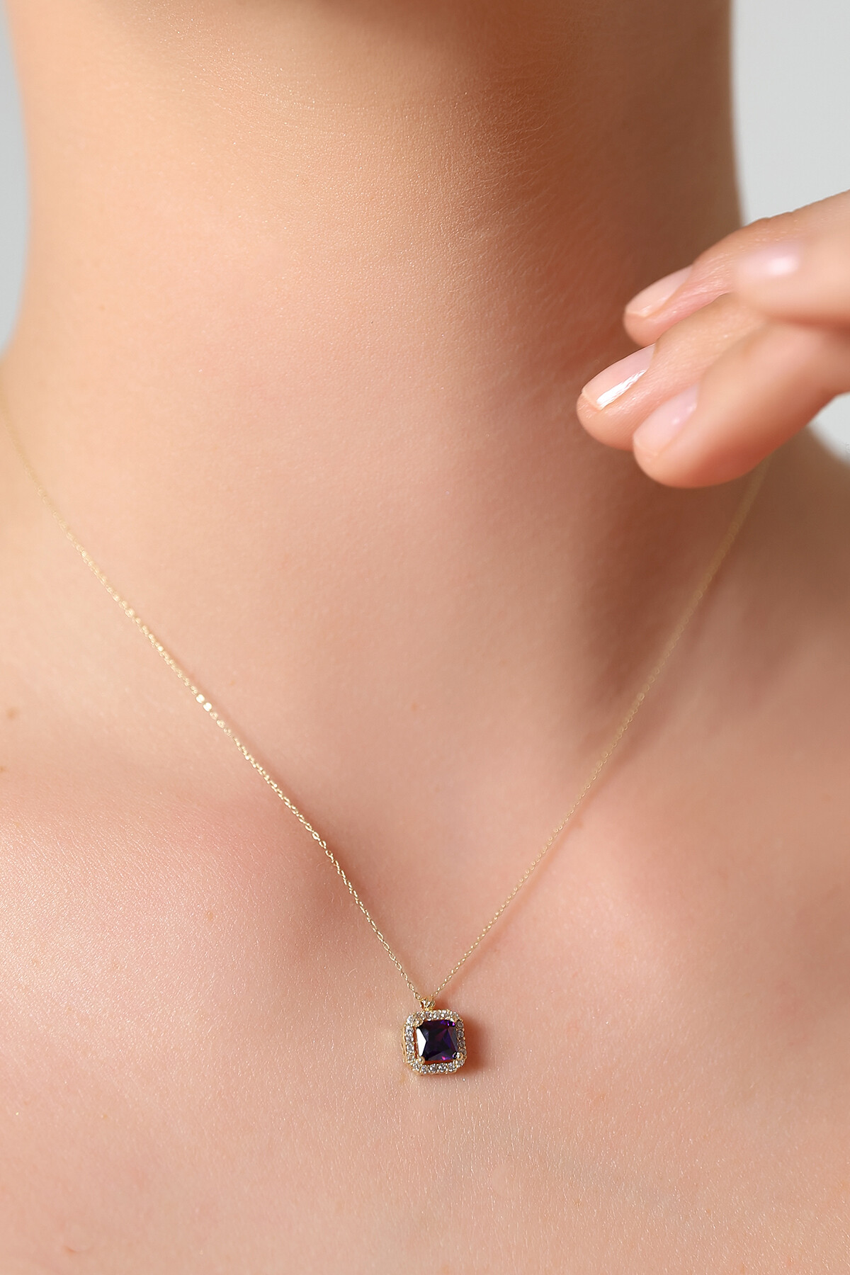 14 Ayar Altın Amatist Baget Kolye