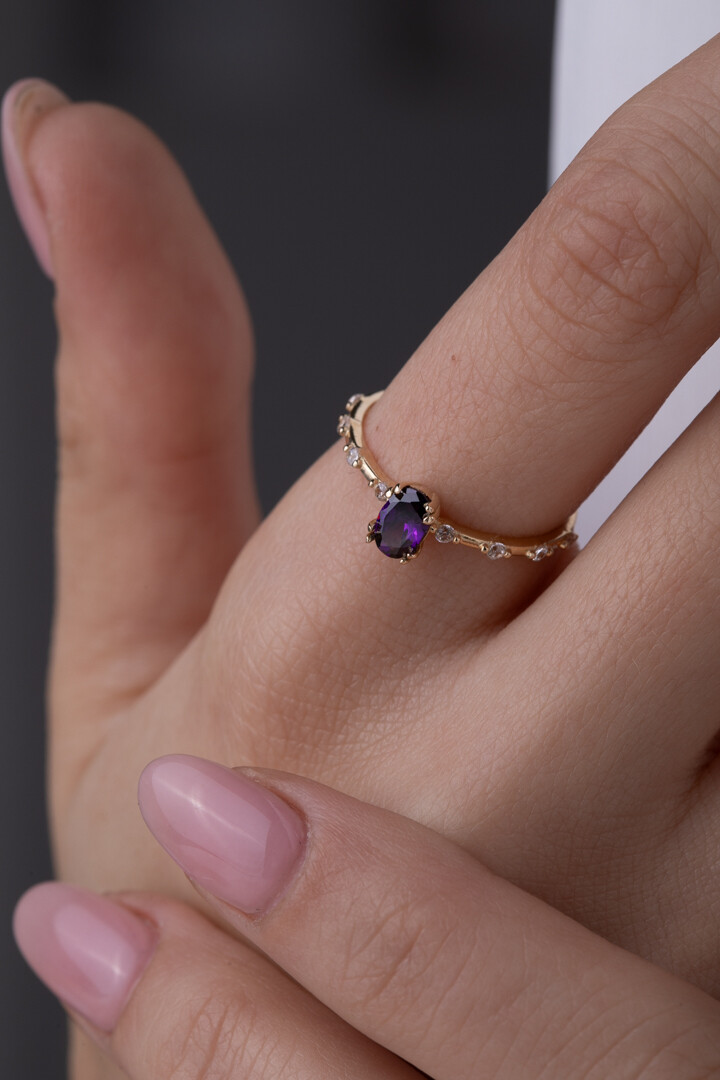 14 Ayar Altın Ametist Oval Taş Yüzük