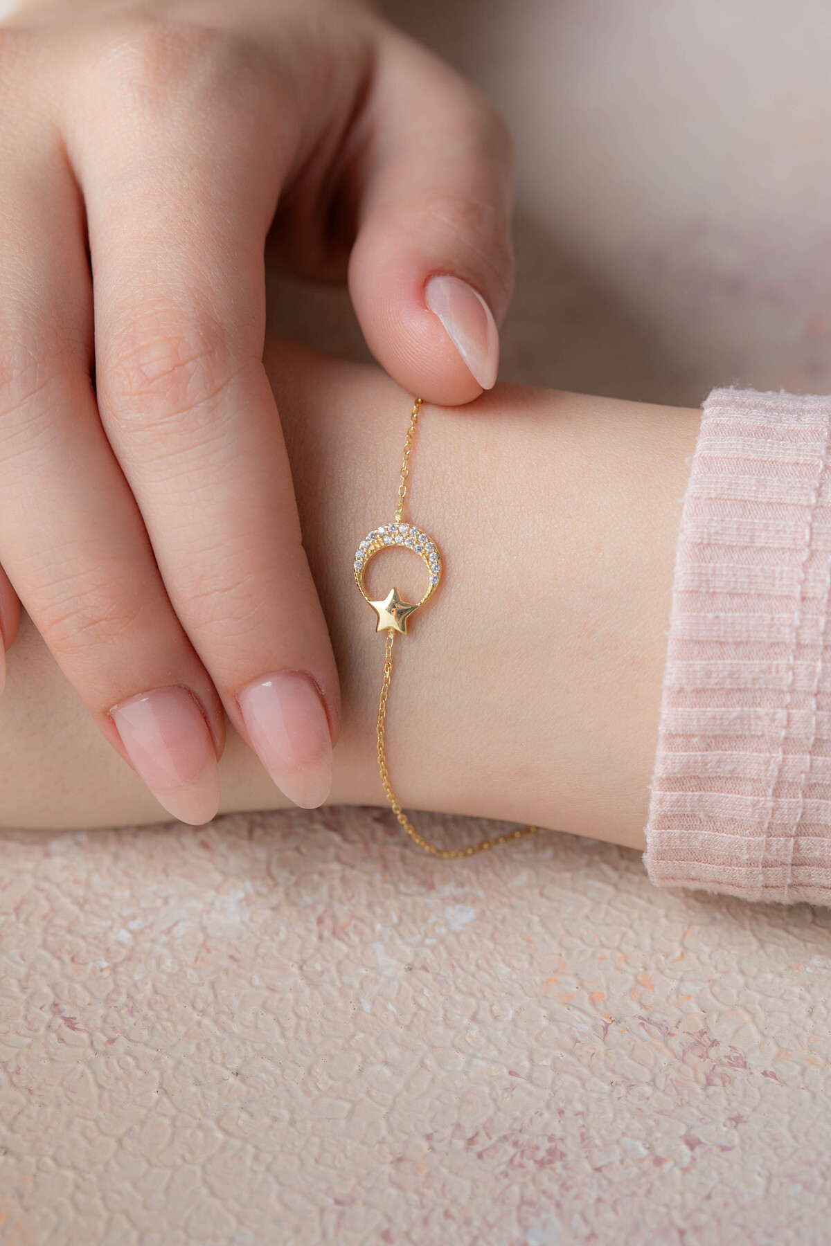 14 Ayar Altın Ayyıldız Bileklik