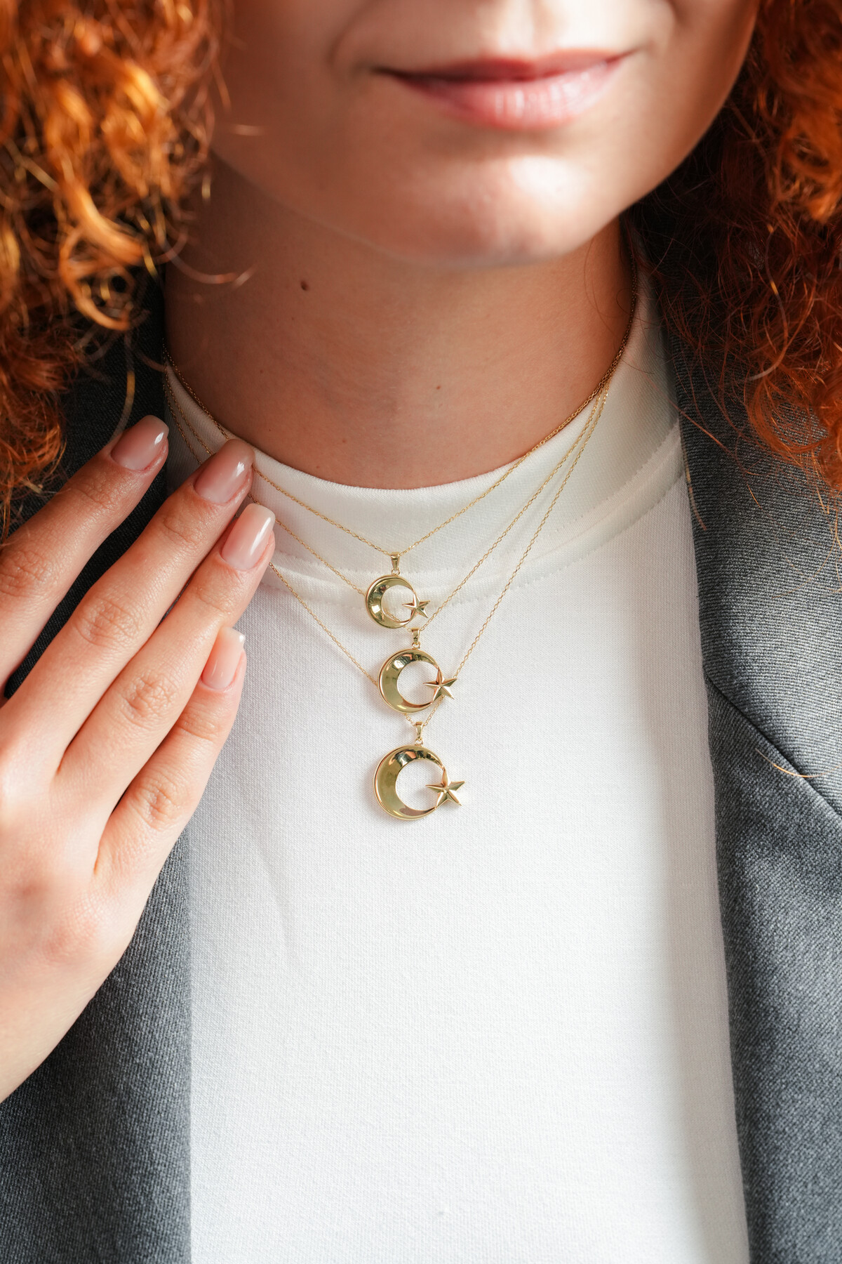 14 Ayar Altın Ayyıldız Kolye