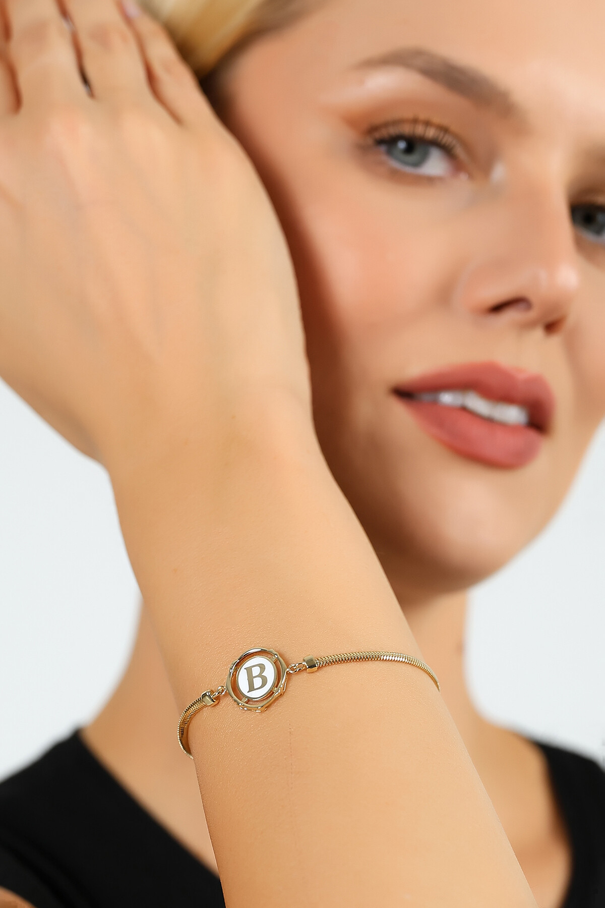 14 Ayar Altın B Harf Balık Sırtı Bileklik