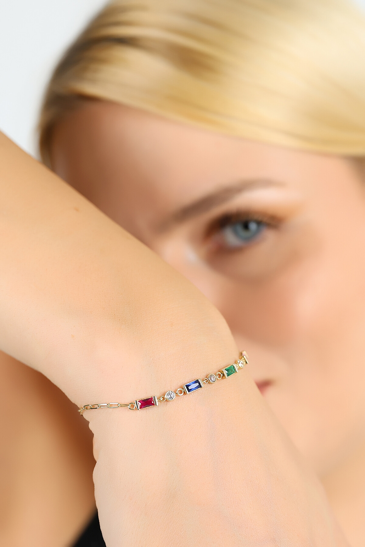 14 Ayar Altın Baget Renk Harmoni Bileklik