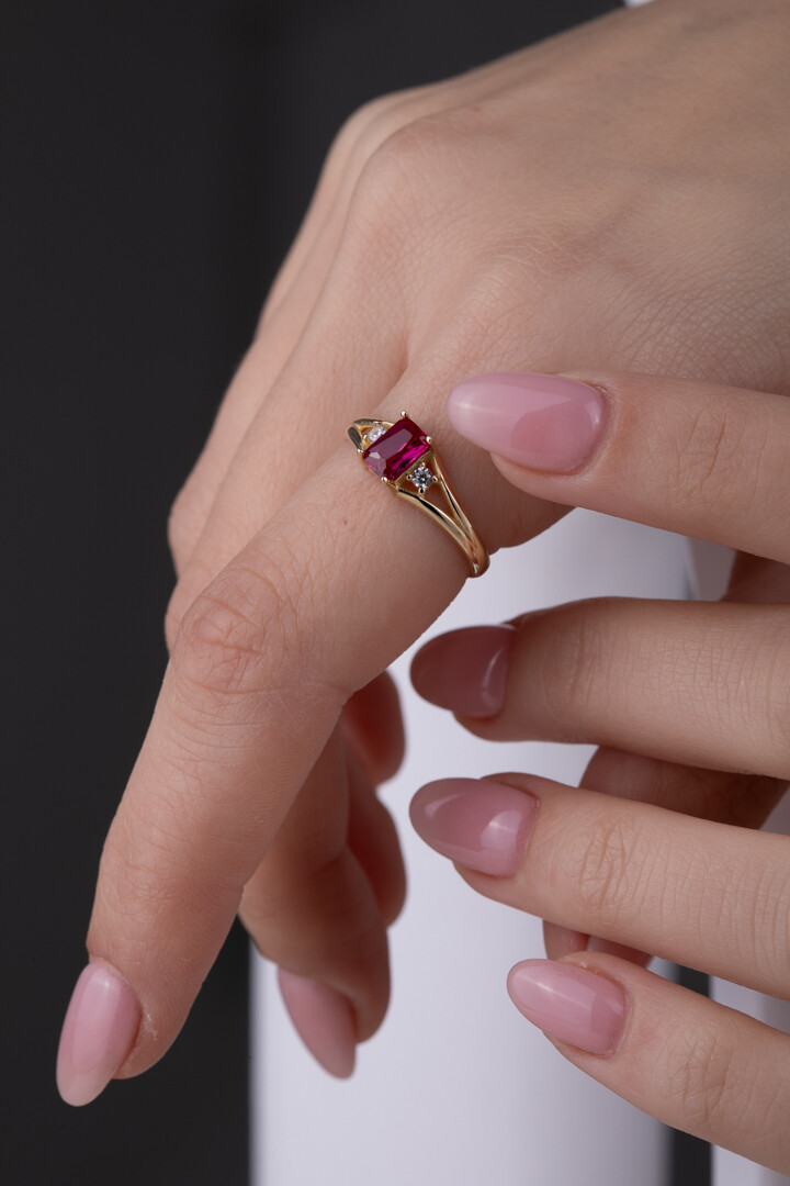 14 Ayar Altın Baget Yüzük