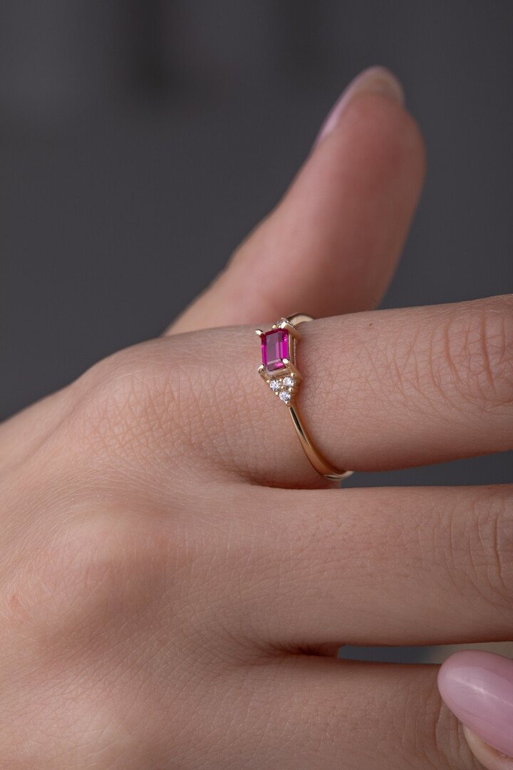 14 Ayar Altın Baget Yüzük