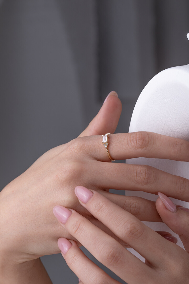 14 Ayar Altın Baget Yüzük