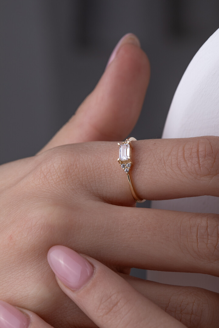 14 Ayar Altın Baget Yüzük