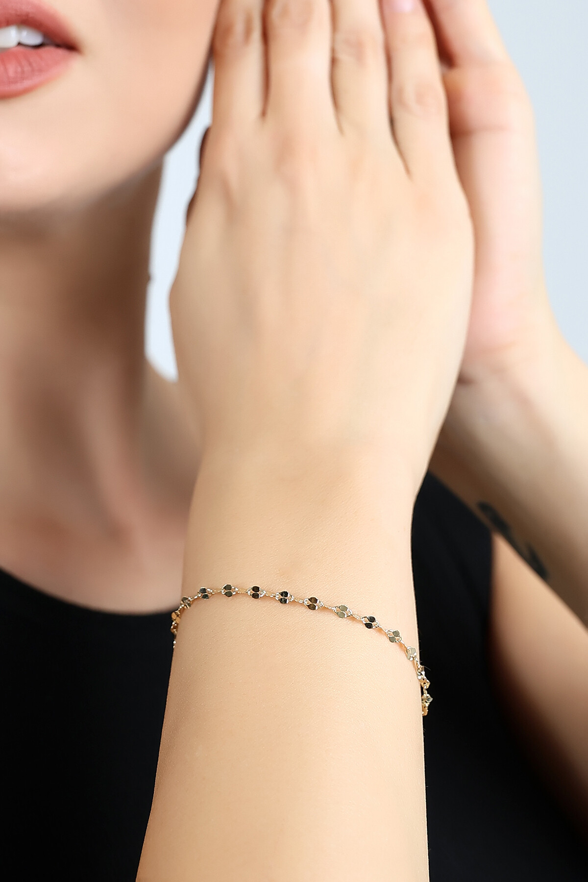 14 Ayar Altın Boomerang Bileklik