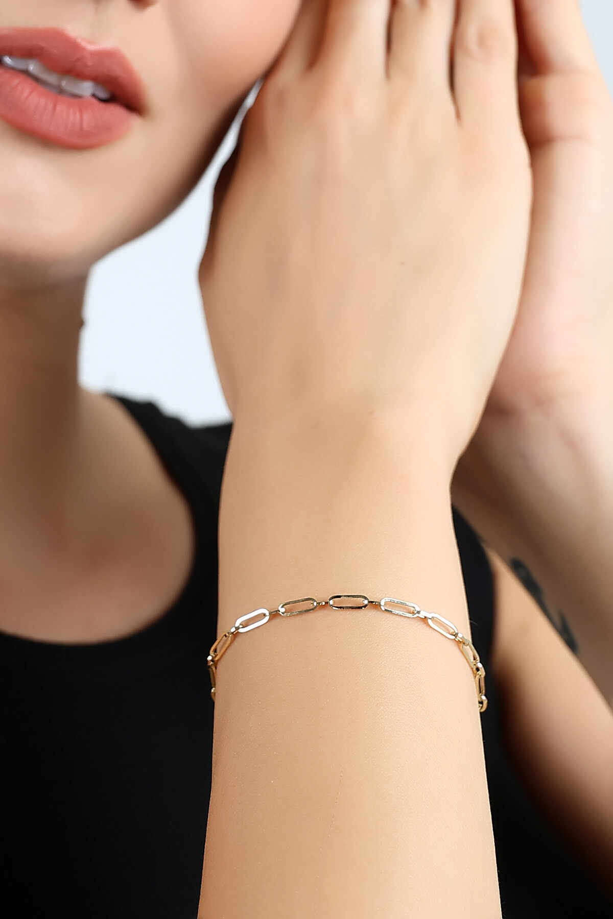 14 Ayar Altın Büyük Oval Zincir Bileklik