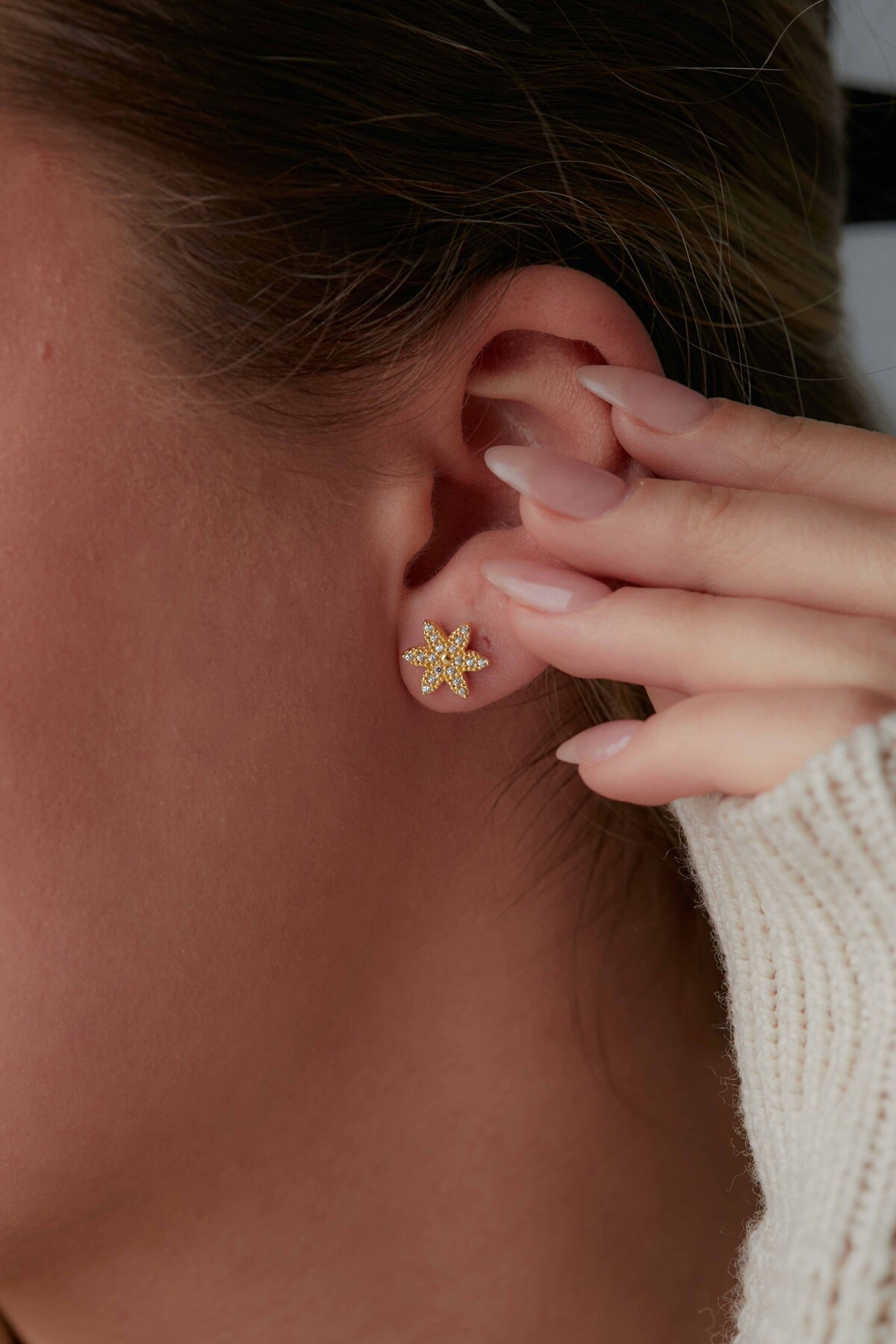 14 Ayar Altın Çiçek Küpe