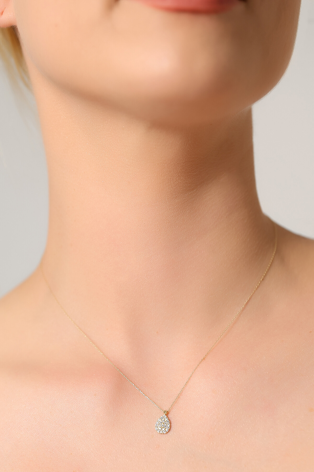 14 Ayar Altın Damla Kolye